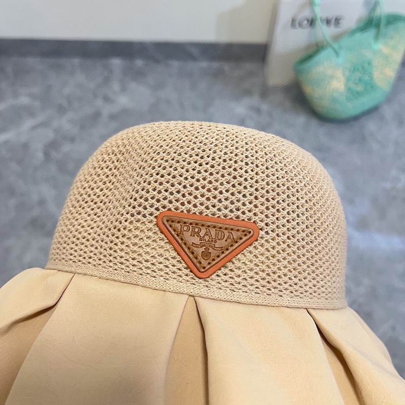 Prada hat (3)